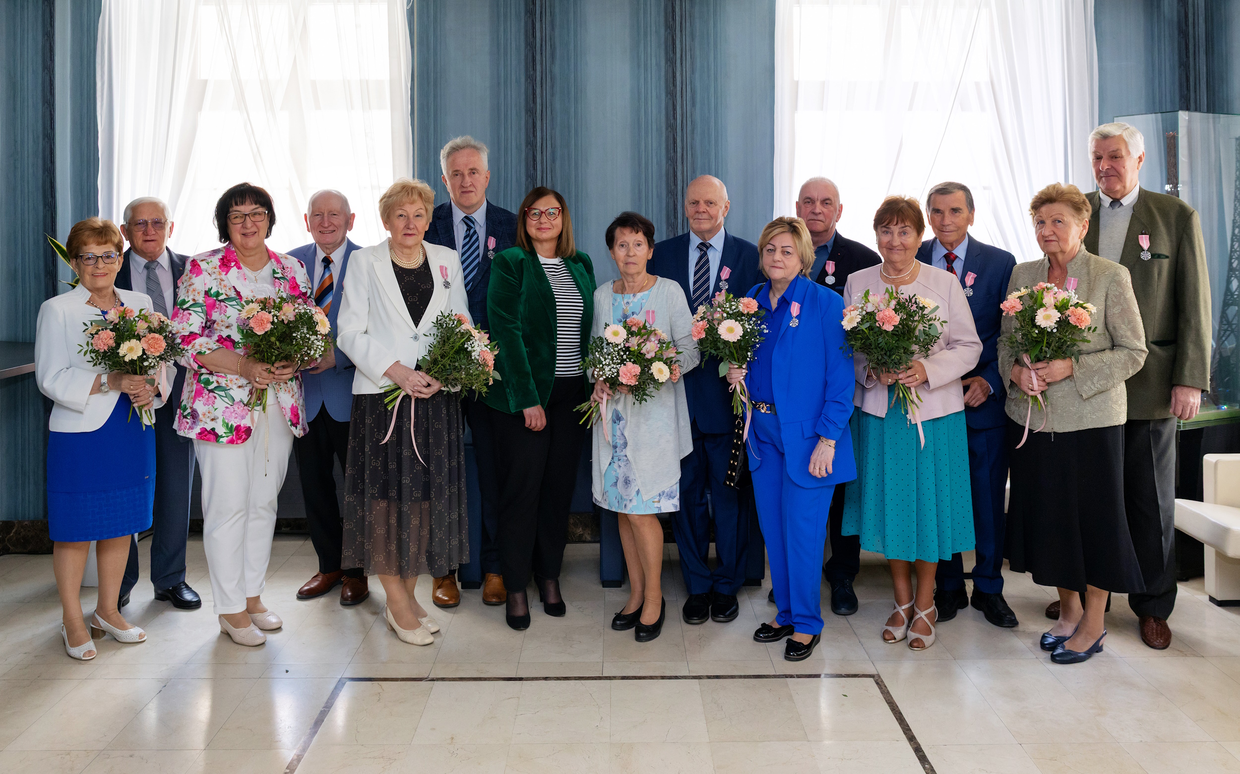 Fot. D. Nita-Garbiec/ UM w Gliwicach Jubilaci z zastępczynią prezydent, Agnieszka Dylewska