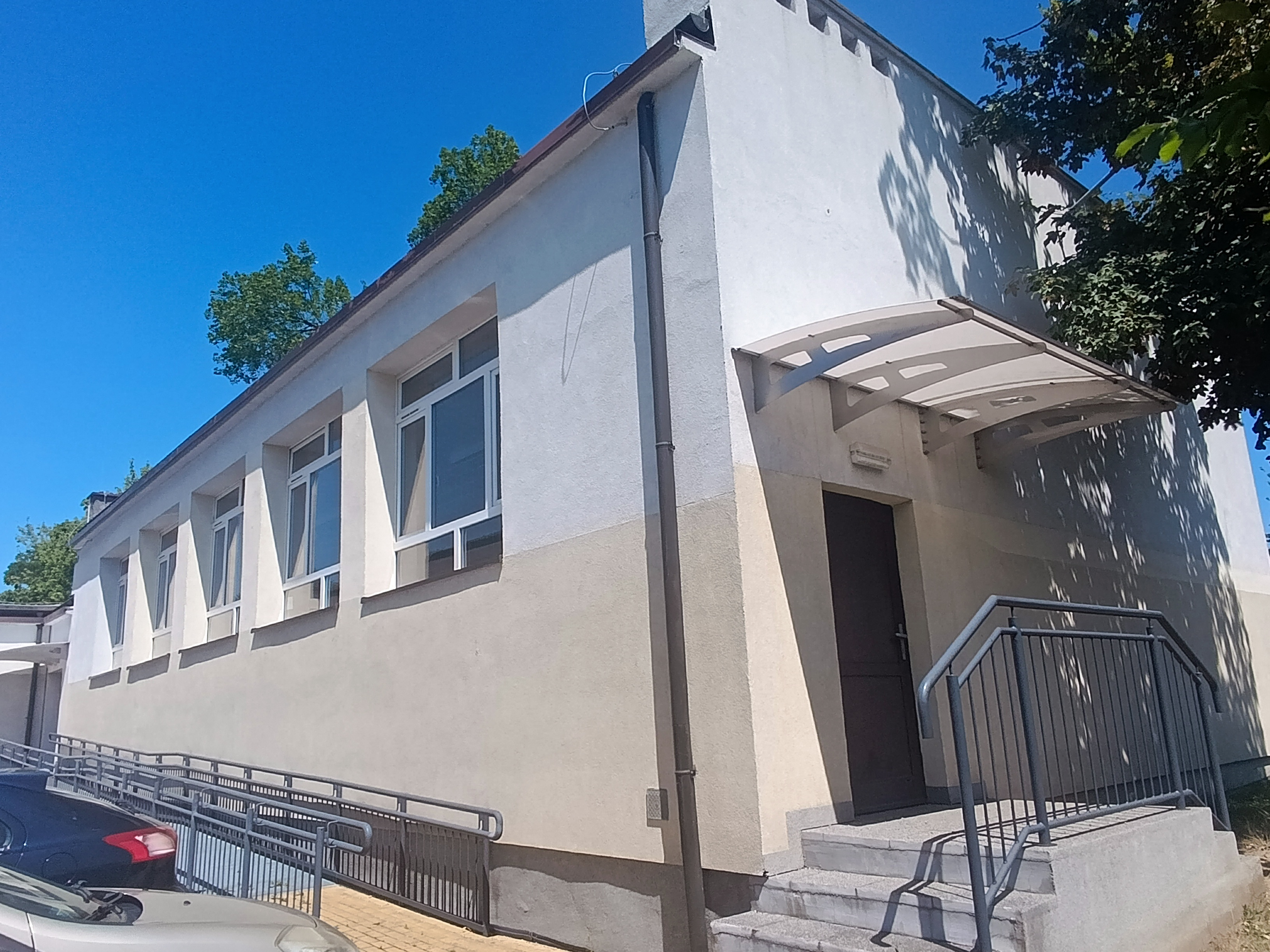 źródło: ZSOS nr 7 Sala gimnastyczna przy ZSOS nr 7