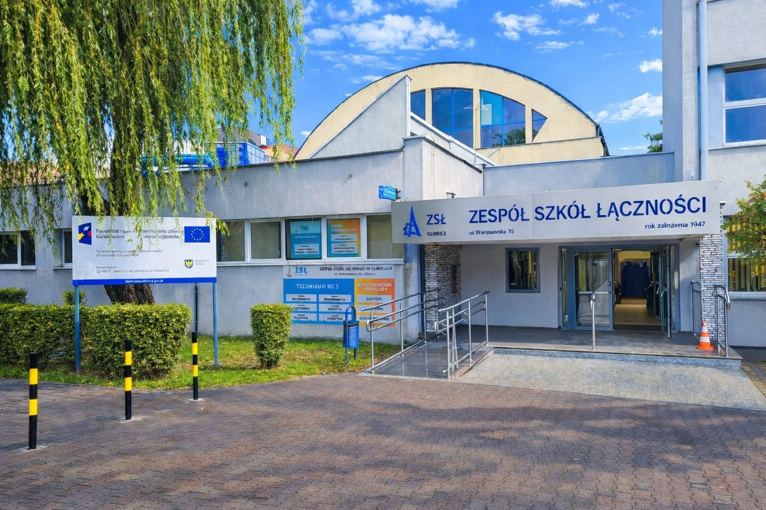 Technikum nr 3 w Zespole Szkół Łączności