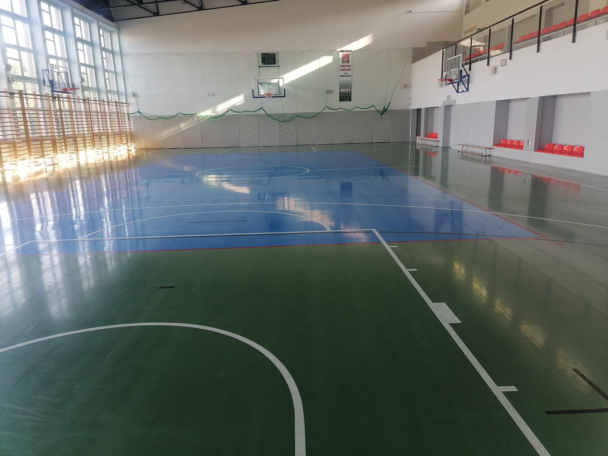 Sala gimnastyczna przy ZSO nr 8