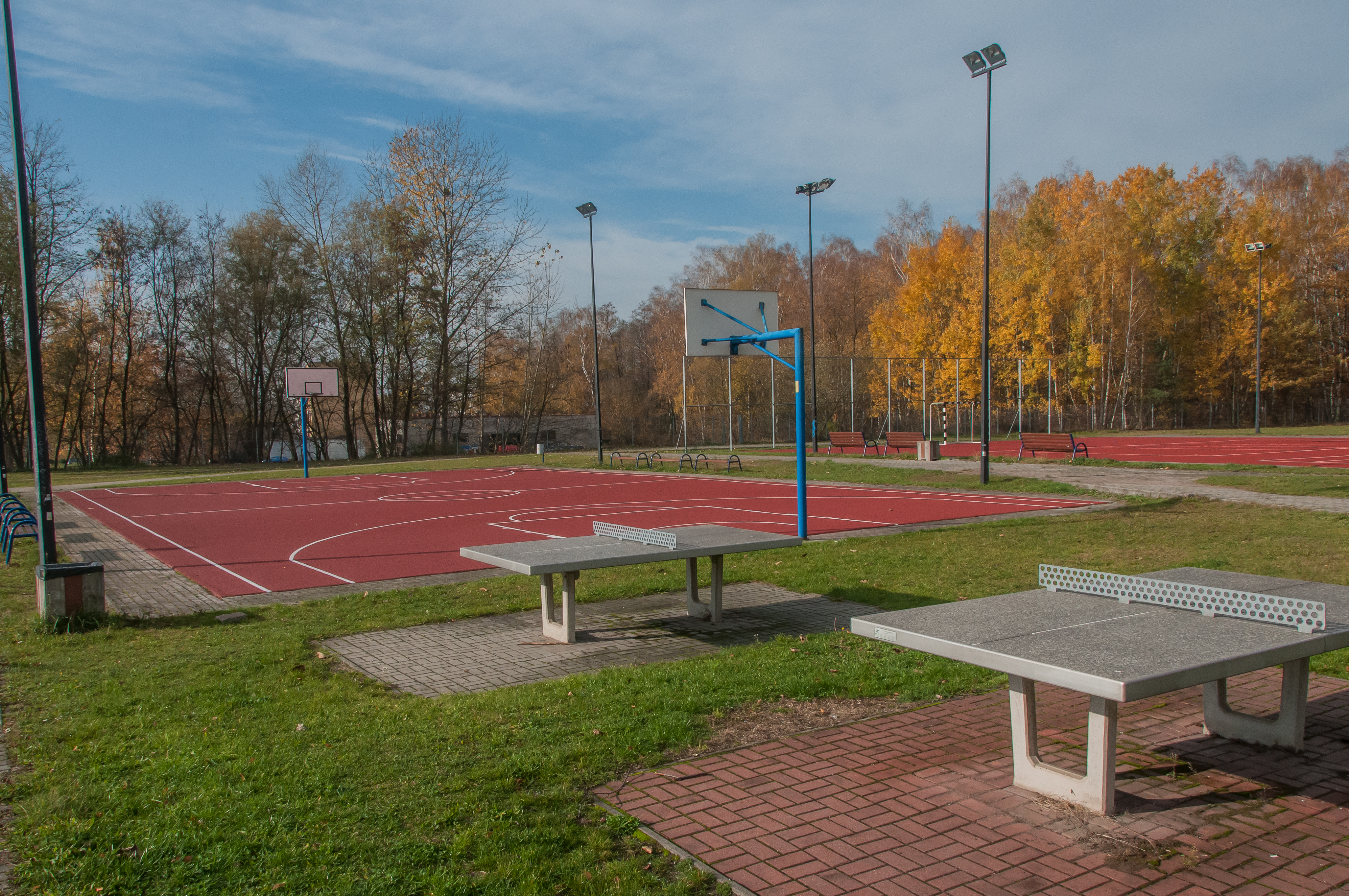 Komplex von Spielplätzen in Piaskowa Dolina