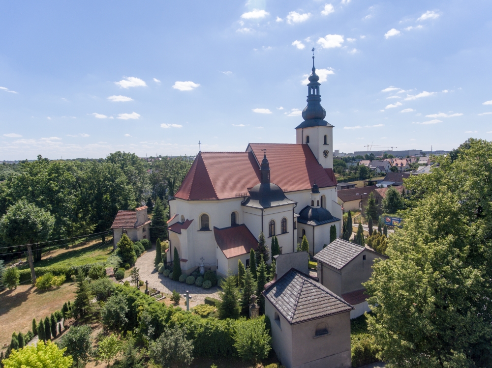 Kirche zu Mariä Himmelfahrt in Łabędy