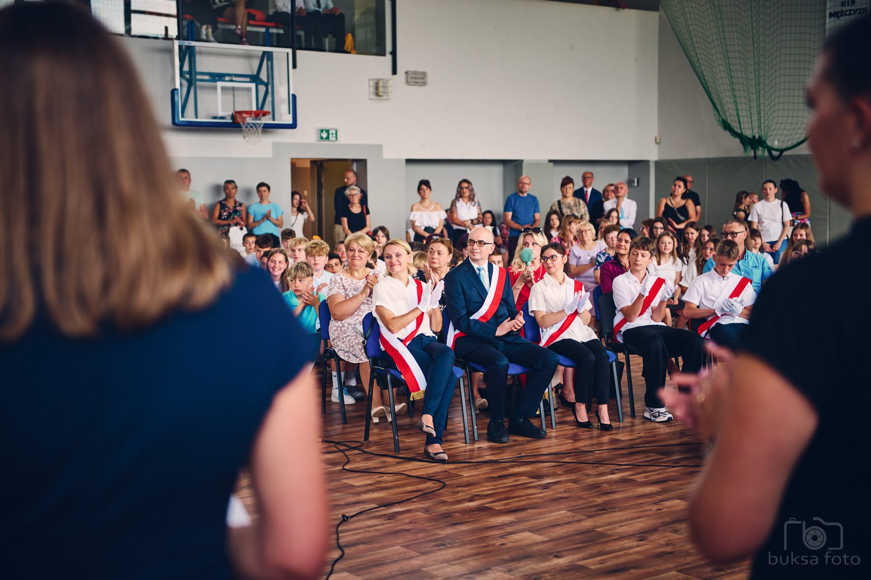 Uroczystość nadania sztandaru i zakończenie roku szkolnego w SP19 w ZSO8 w Gliwicach Uroczystość nadania sztandaru i zakończenie roku szkolnego w SP19 w ZSO8 w Gliwicach