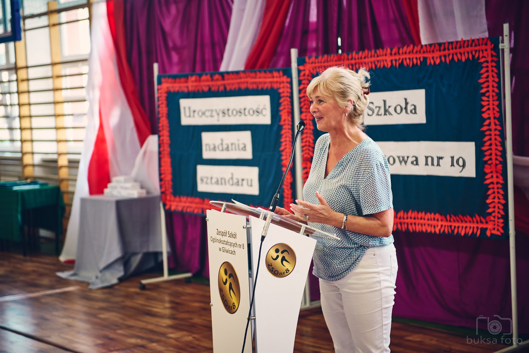 Uroczystość nadania sztandaru i zakończenie roku szkolnego w SP19 w ZSO8 w Gliwicach Uroczystość nadania sztandaru i zakończenie roku szkolnego w SP19 w ZSO8 w Gliwicach