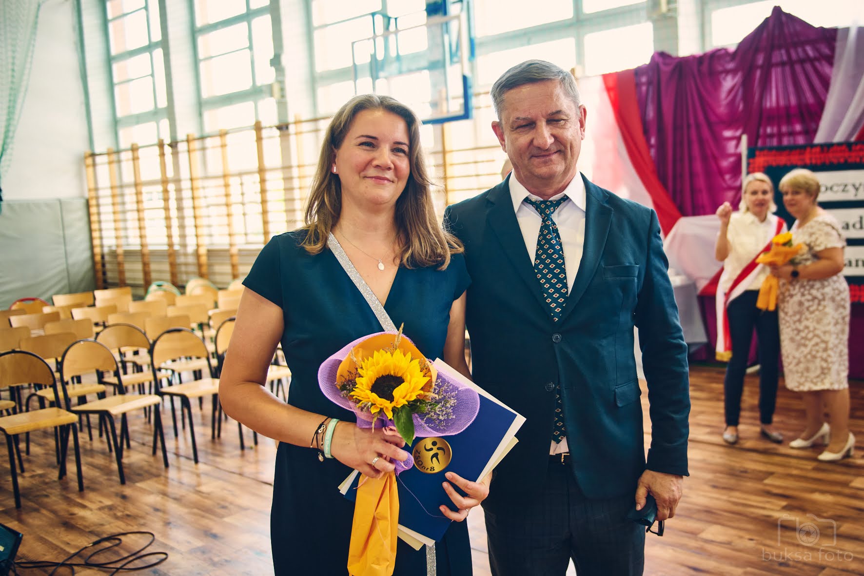Uroczystość nadania sztandaru i zakończenie roku szkolnego w SP19 w ZSO8 w Gliwicach Uroczystość nadania sztandaru i zakończenie roku szkolnego w SP19 w ZSO8 w Gliwicach