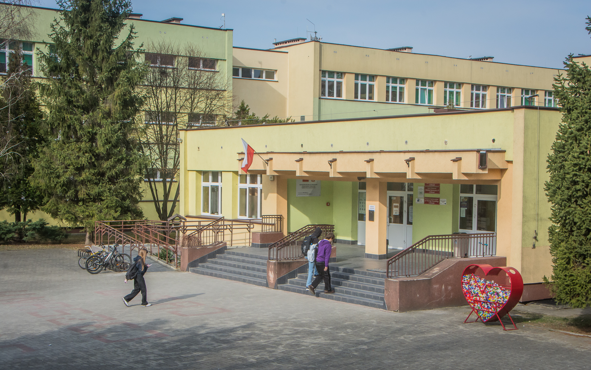 Zespół Szkół Ogólnokształcących nr 8 w Gliwicach