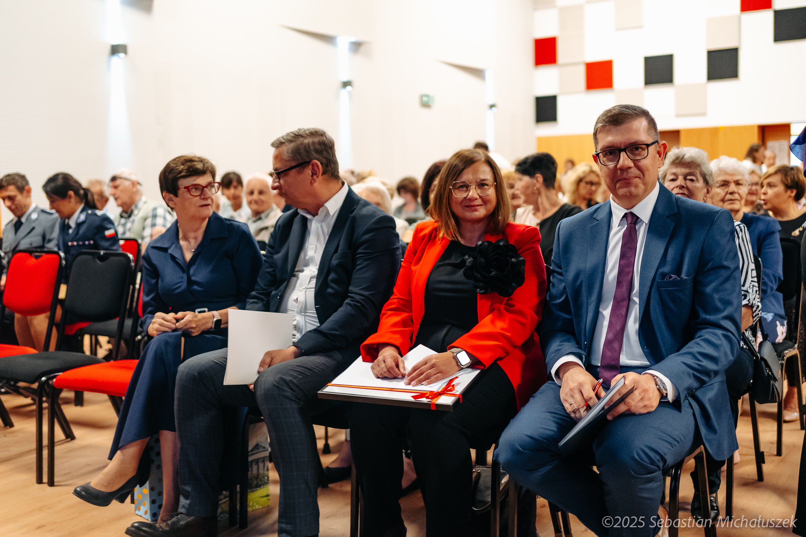 80-lecie Szkoły Podstawowej nr 8 im. Marii Dąbrowskiej w Gliwicach 80-lecie Szkoły Podstawowej nr 8 im. Marii Dąbrowskiej w Gliwicach