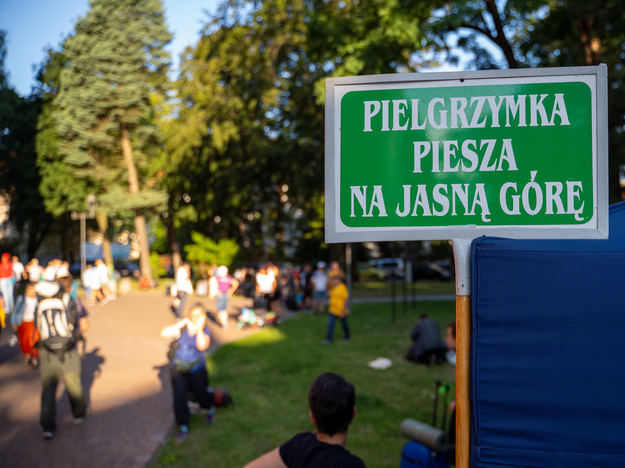 tabliczka z napisem pielgrzymka
