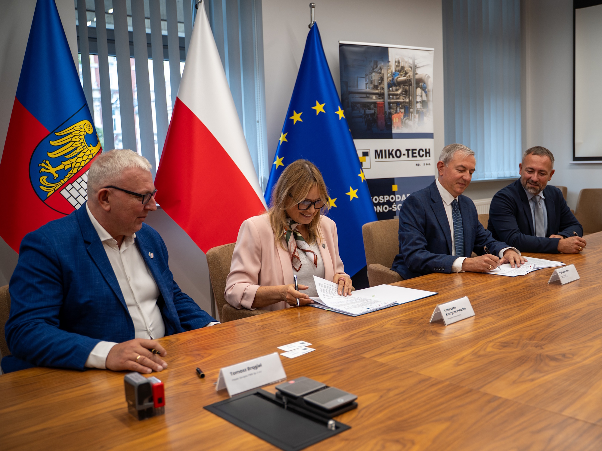 21 sierpnia gliwickie Przedsiębiorstwo Wodociągów i Kanalizacji podpisało z firmą MIKO-TECH umowę na realizację zadania „Przebudowa i rozbudowa Centralnej Oczyszczalni Ścieków w Gliwicach”