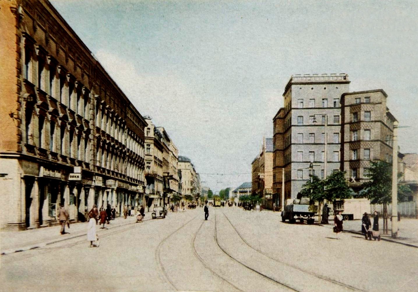 Gliwice, lata 30. XX wieku, w tle po prawej wieżowiec Richarda Hermanna Oskara Gazego