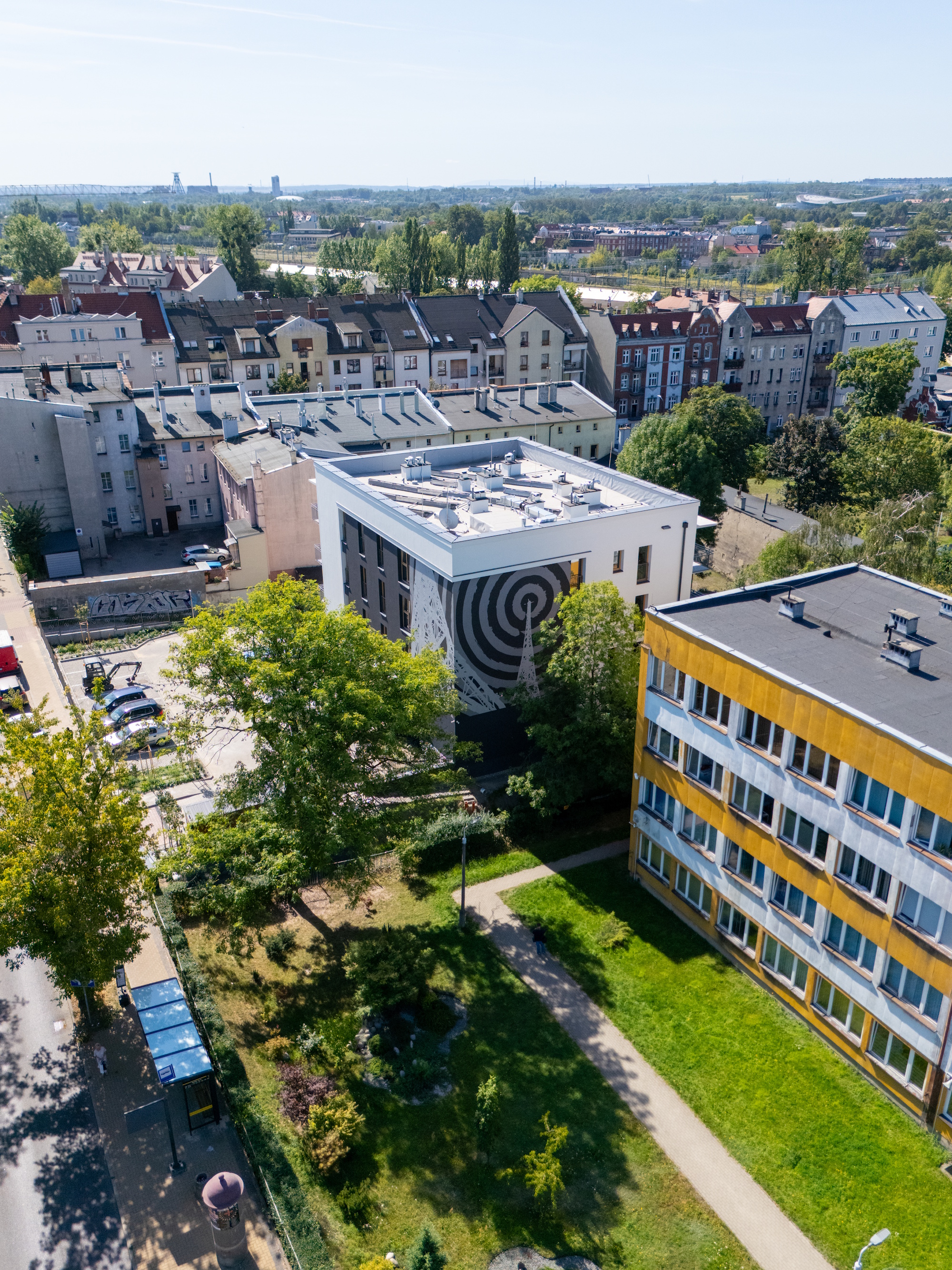 Budynek mieszkalny, ujęcie z góry
