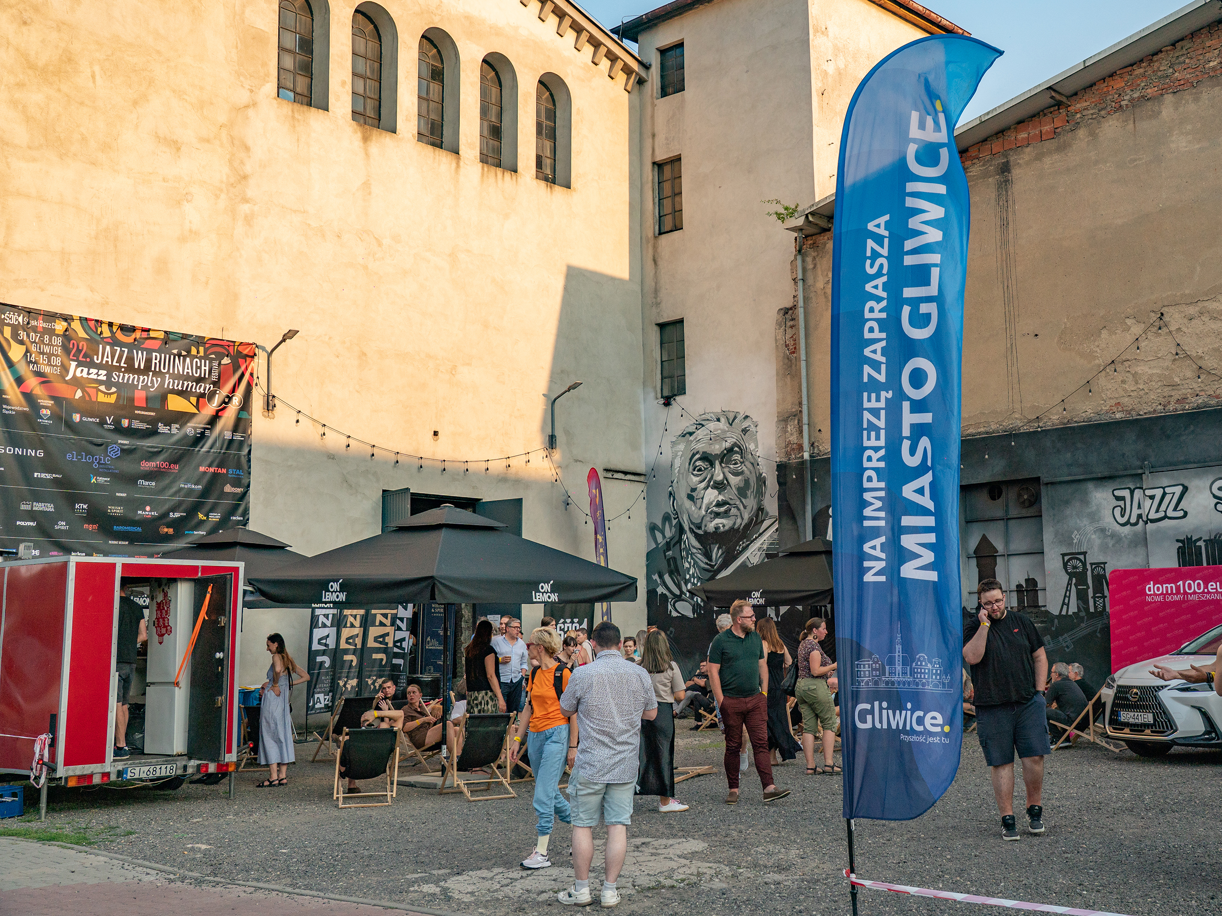 Publiczność  Festiwalu Jazz w Ruinach