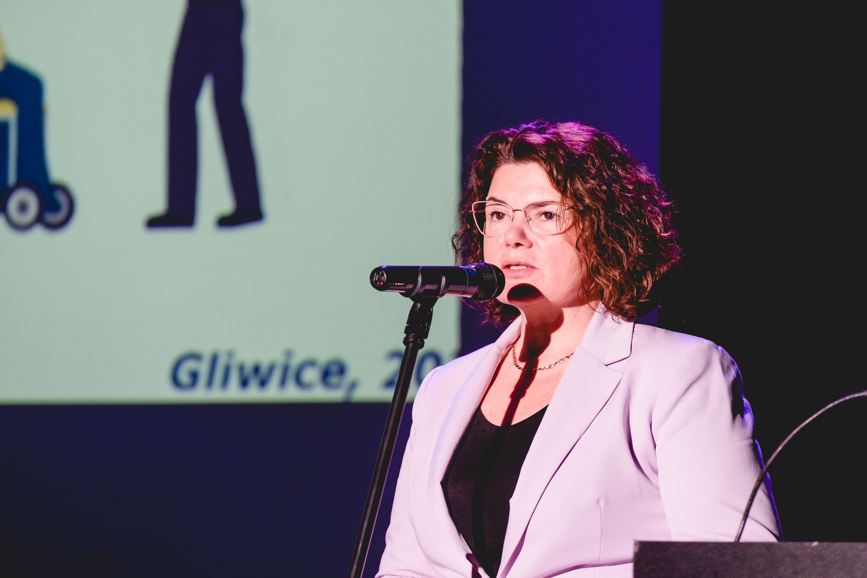Wiceprezydent Ewa Weber uczestniczyła we wspólnej konferencji miasta i Politechniki Śląskiej na rzecz skutecznych działań dla osób z niepełnosprawnościami