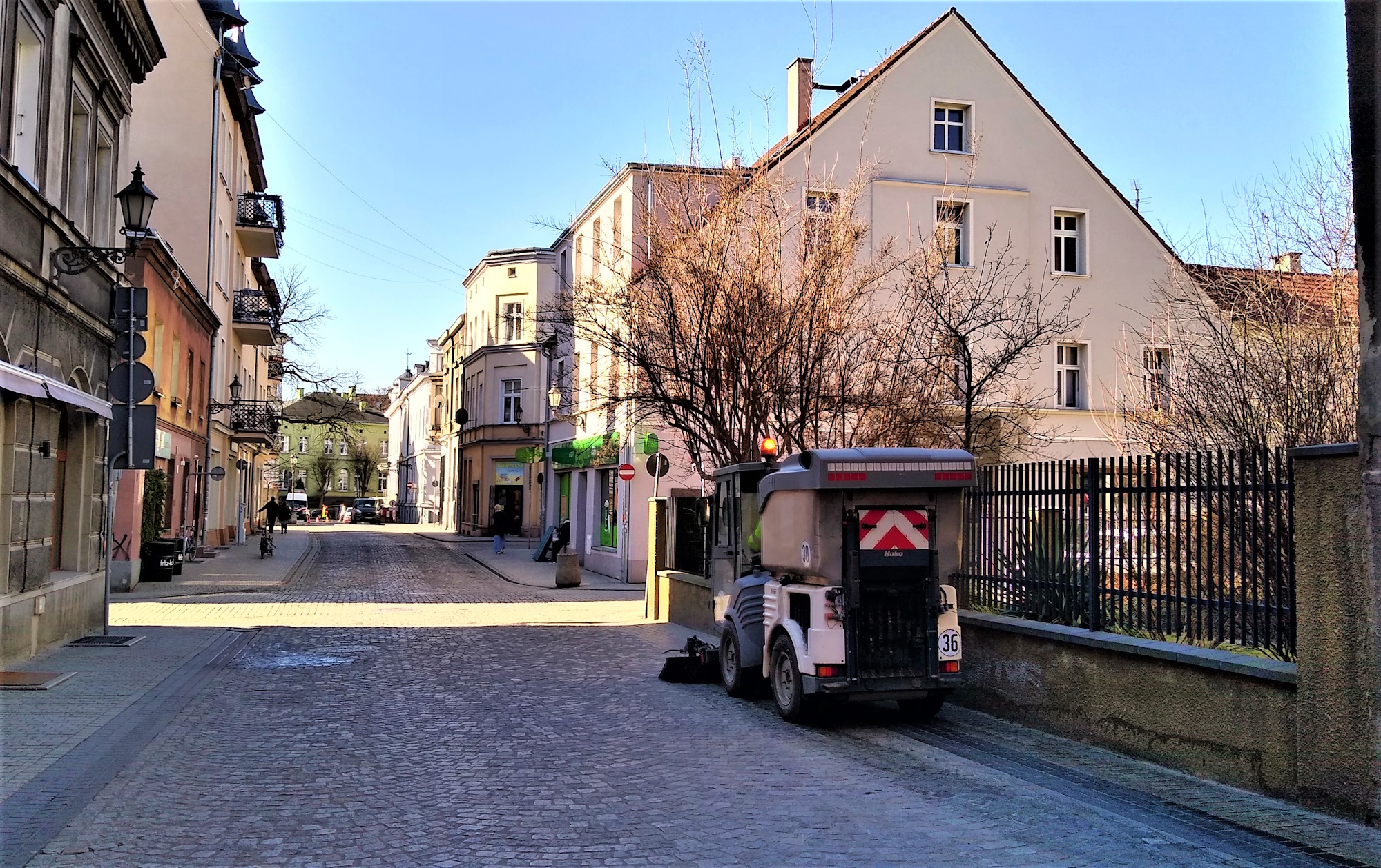 maszyna do czyszczenia na starówce