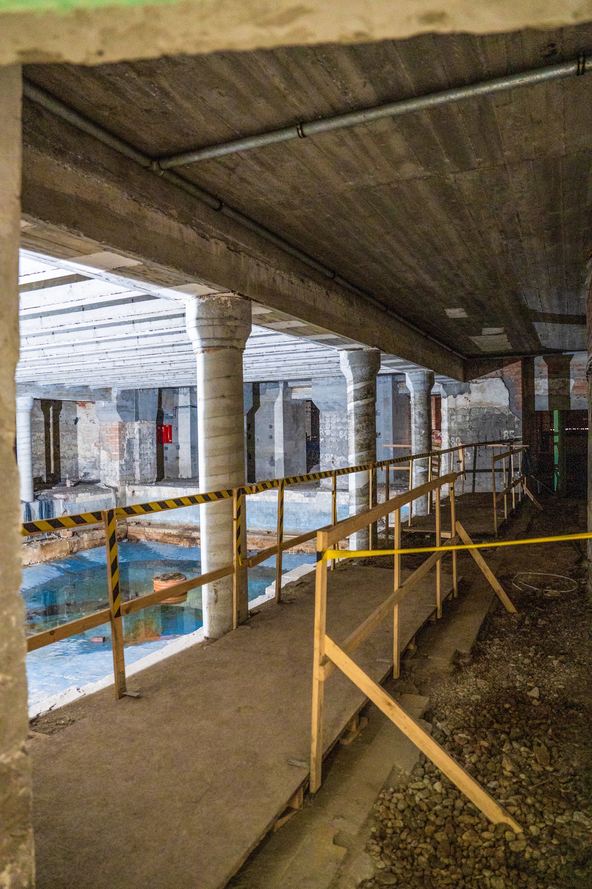 Obecny stan wnętrz Ruin Teatru Victoria 