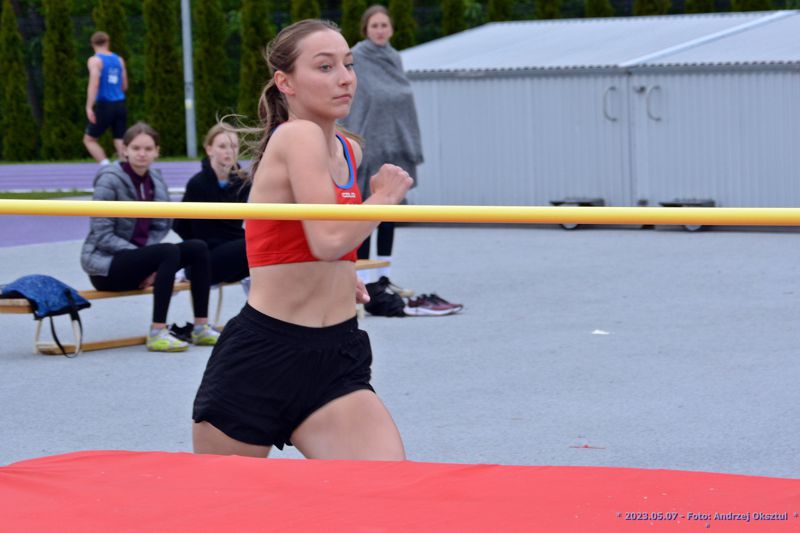 Julia Radzewicz z GKS Piast Gliwice podczas biegu