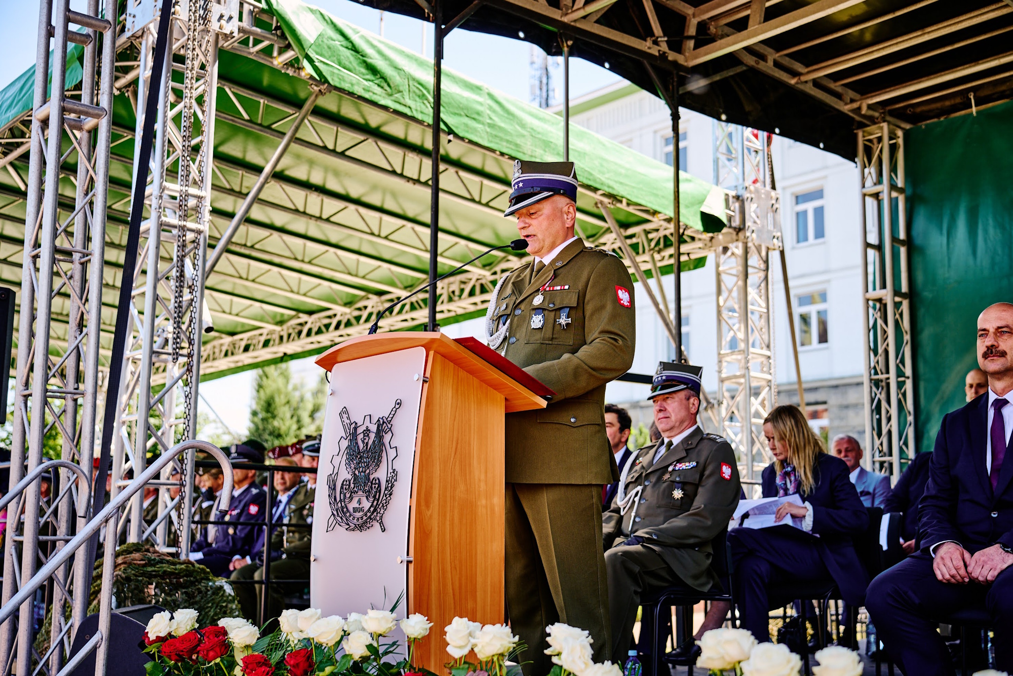 wojskowy na mówinicy