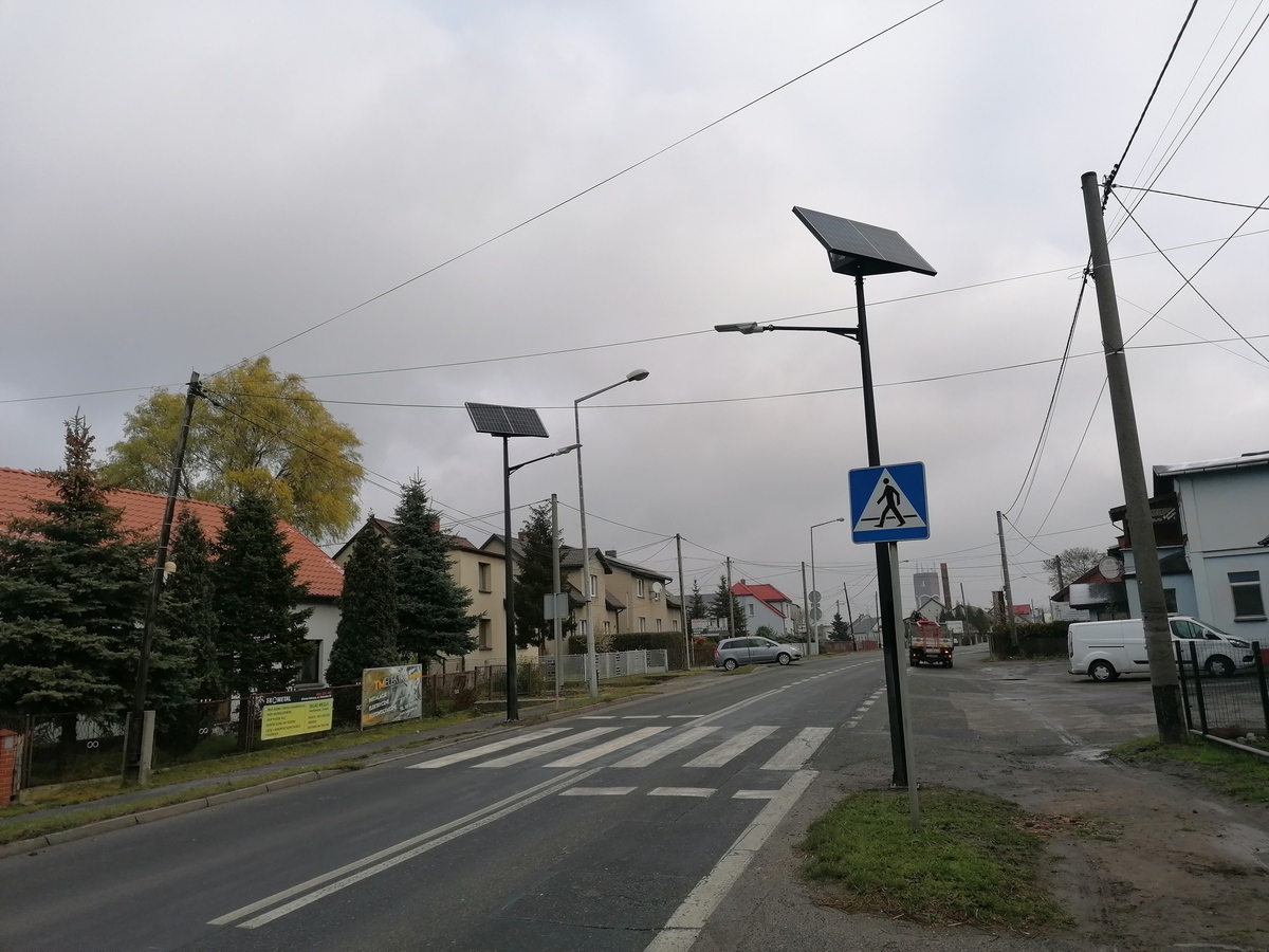 lampy przy ul. Daszyńskiego 