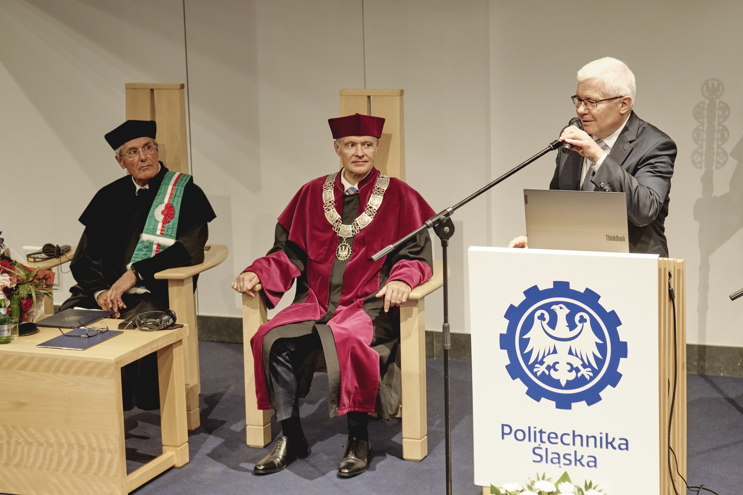 Na zdjęciu od lewej: prof. Jurij Bobalo – rektor Politechniki Lwowskiej i Doktor Honoris Causa Politechniki Śląskiej, prof. Mare