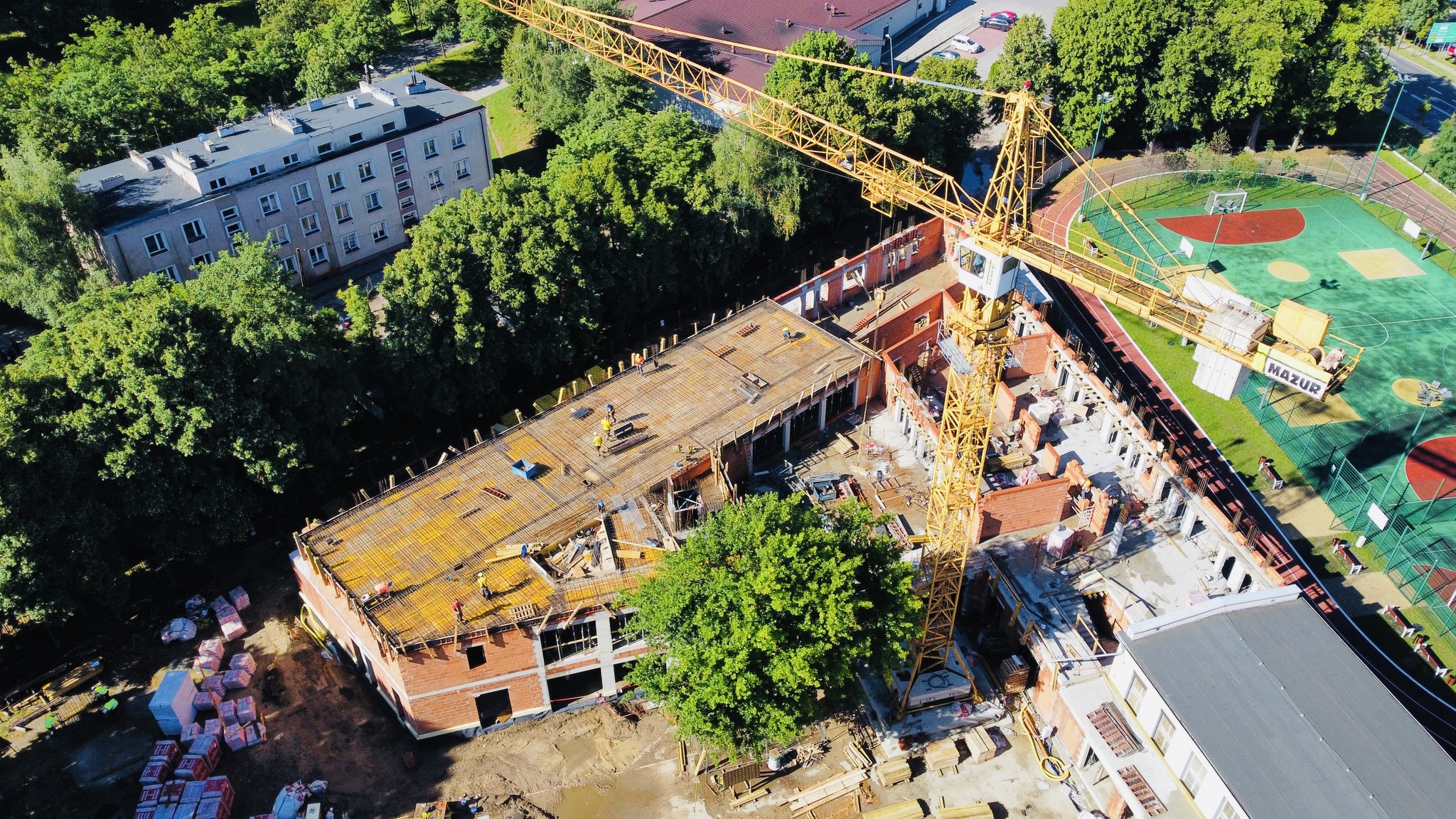 Nowe skrzydło dla uczniów i przedszkolaków. Rozbudowa Zespołu Szkolno-Przedszkolnego nr 7 nabiera tempa
