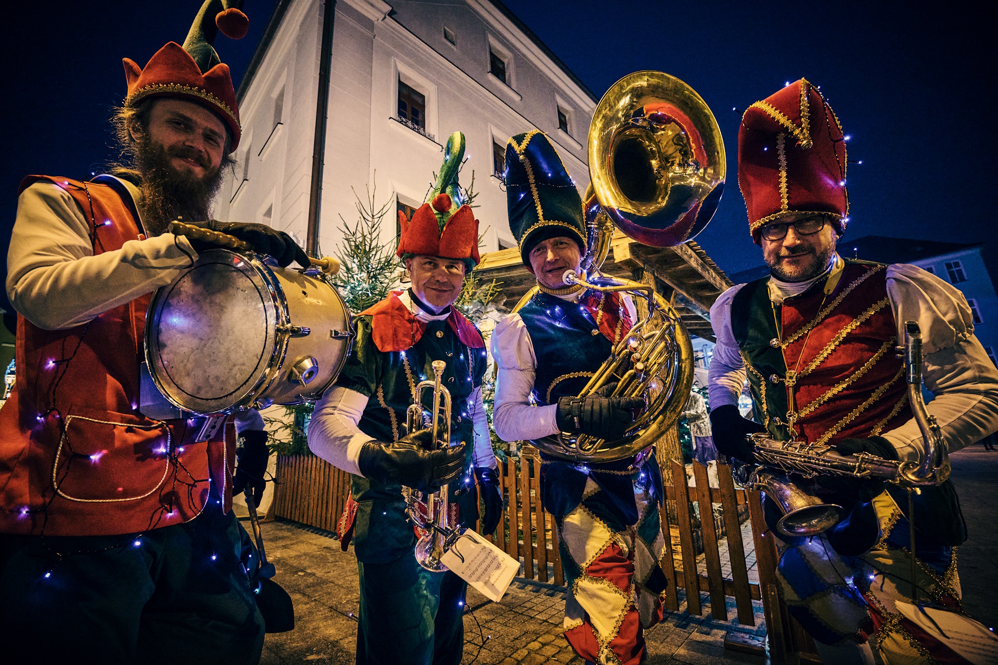Gliwicki Rynek w świątecznej odsłonie – pierwszy weekend jarmarku za nami!