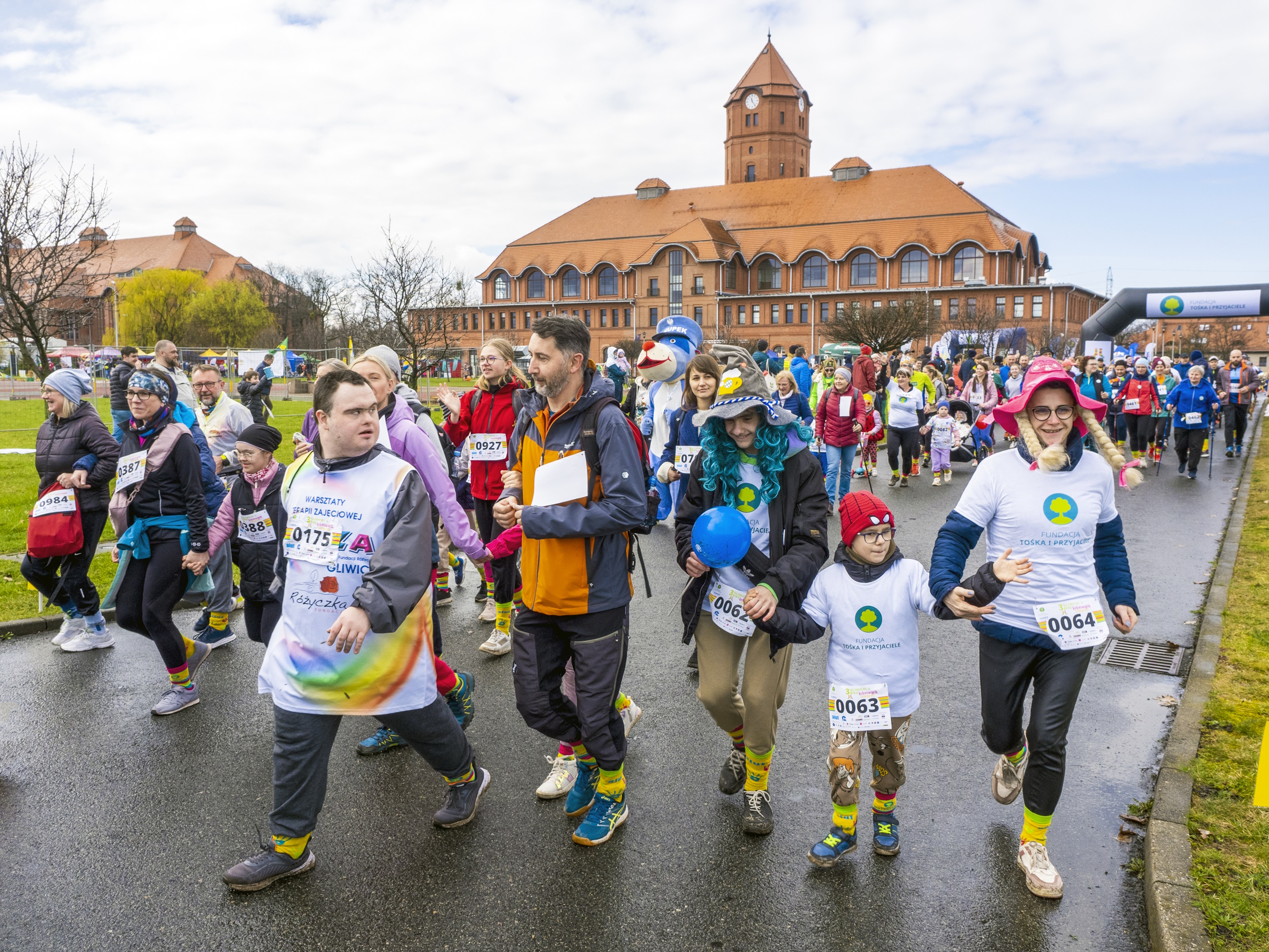 23 marca gliwiczanie pobiegną dla dzieci. Obowiązkowo w skarpetkach nie do pary!