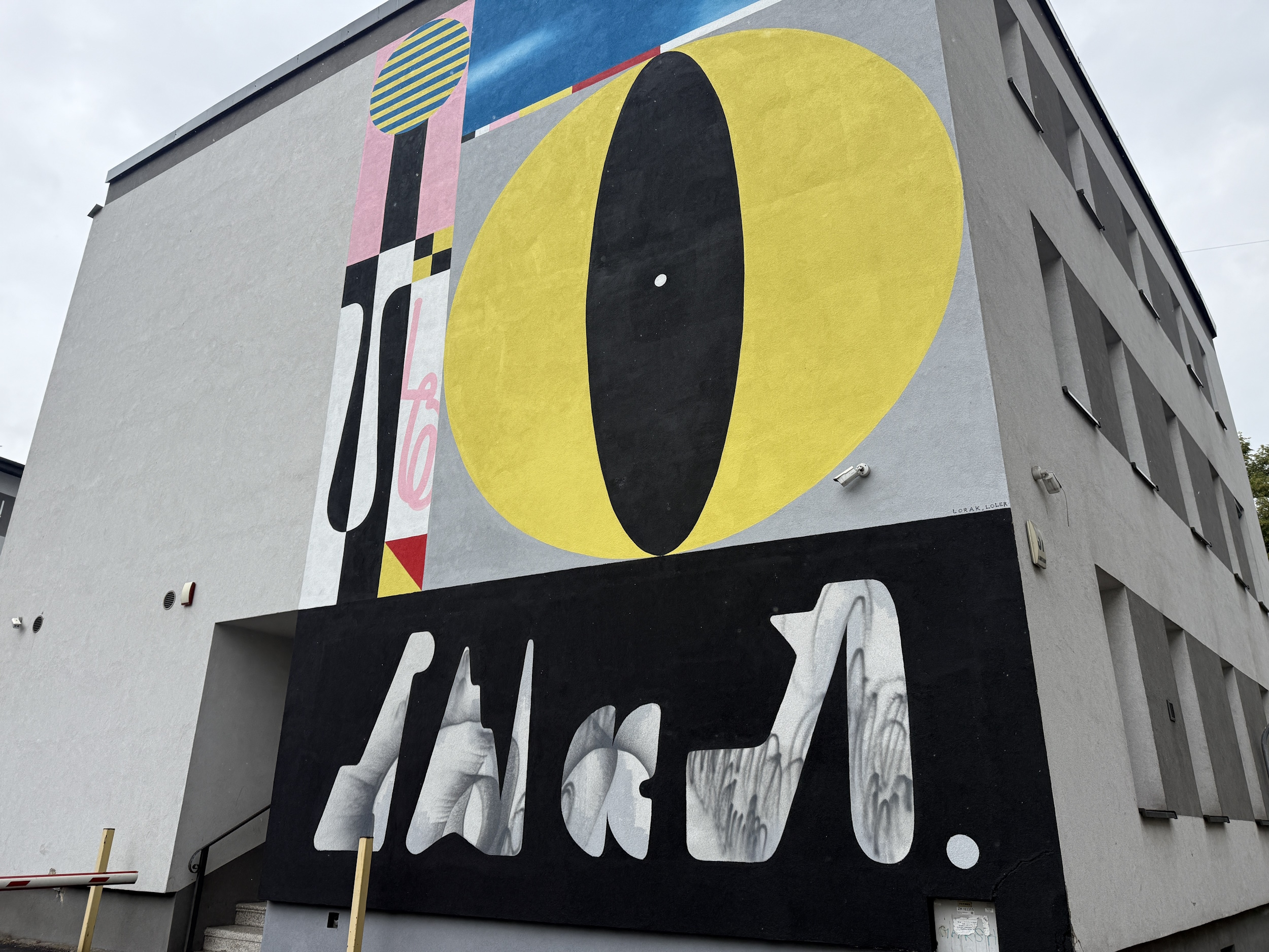 Mural przy ul. Górnych Wałów pamiątką po Biennale Gliwice