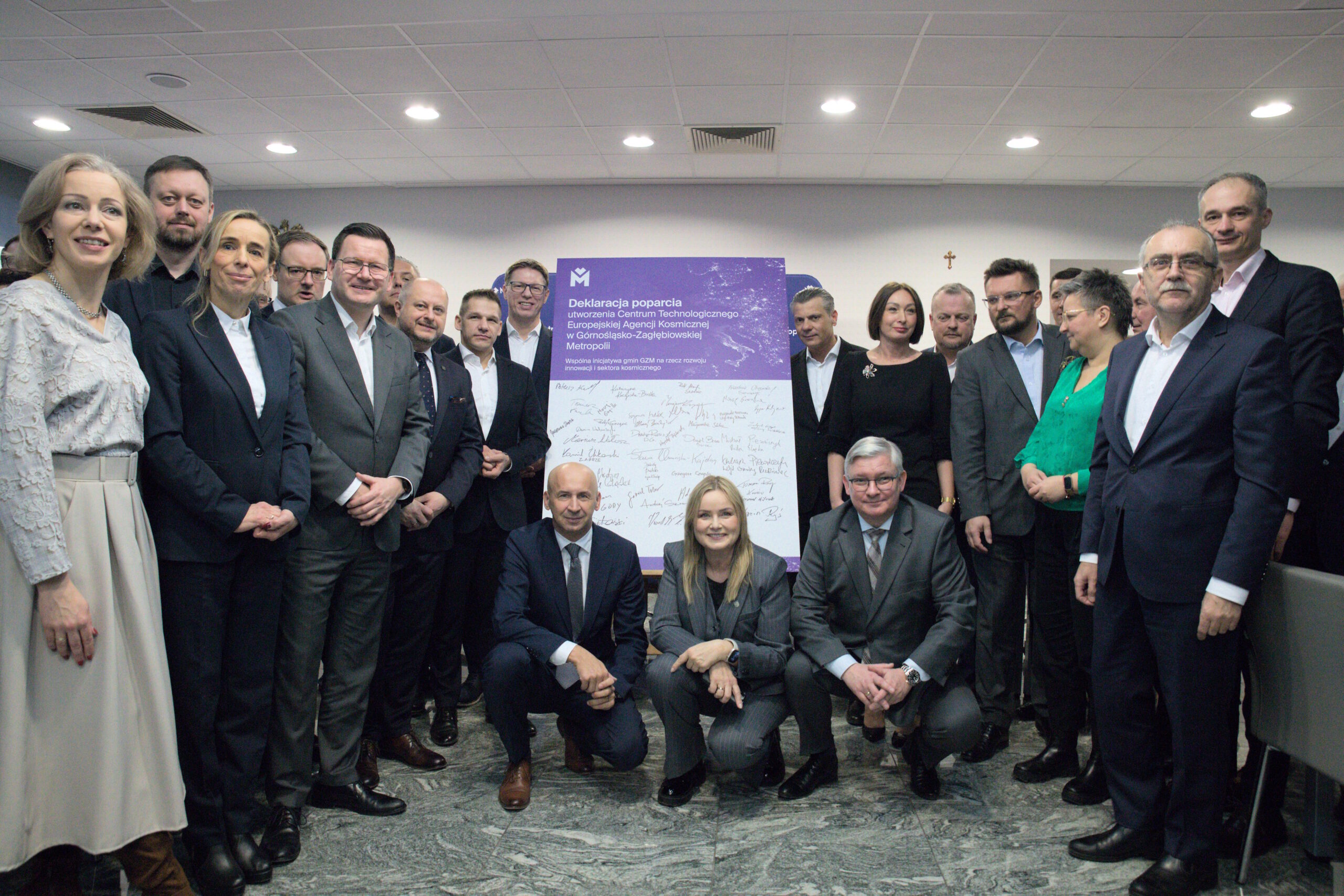 kobiety i mężczyźni