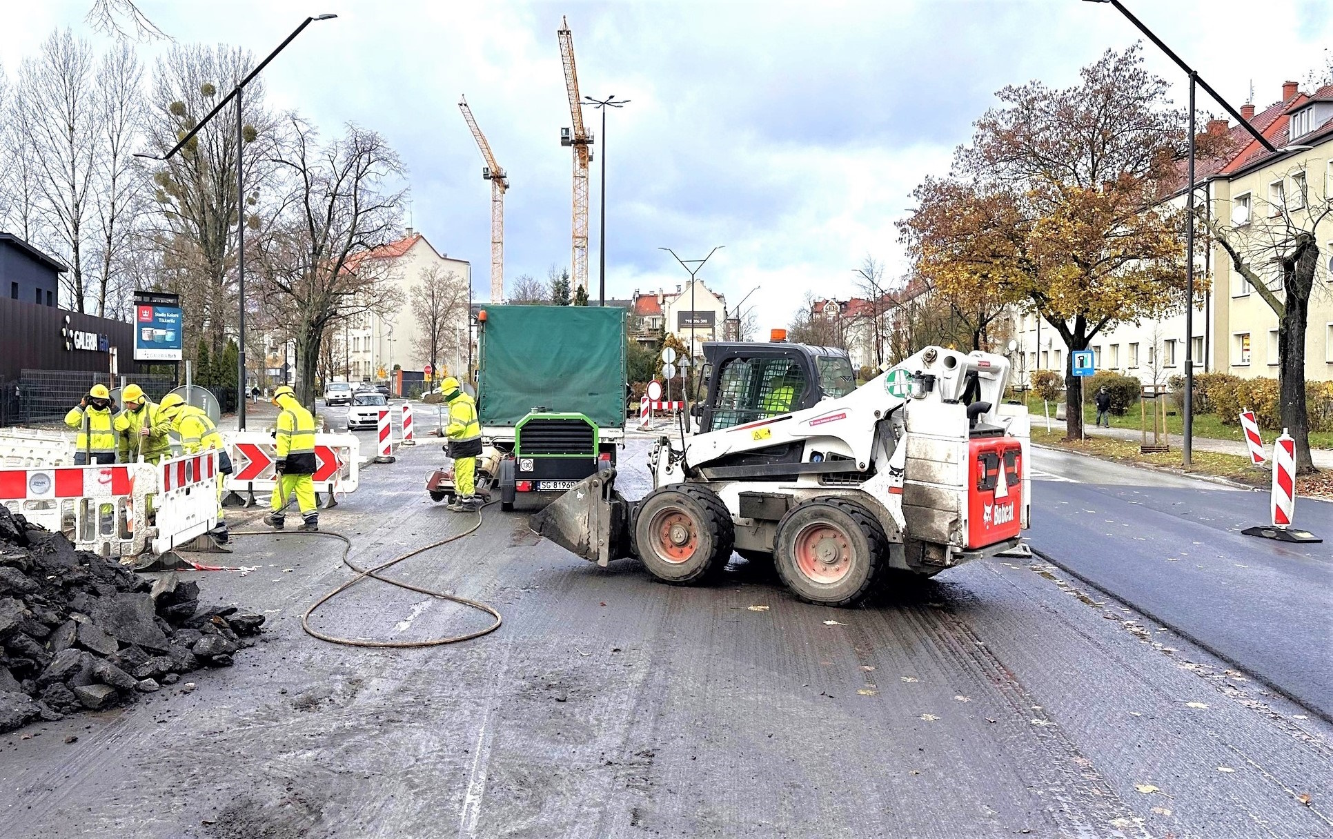 Kolejny pilny remont ulicy już od poniedziałku. Czas na Sośnicę i ul. św. Michała