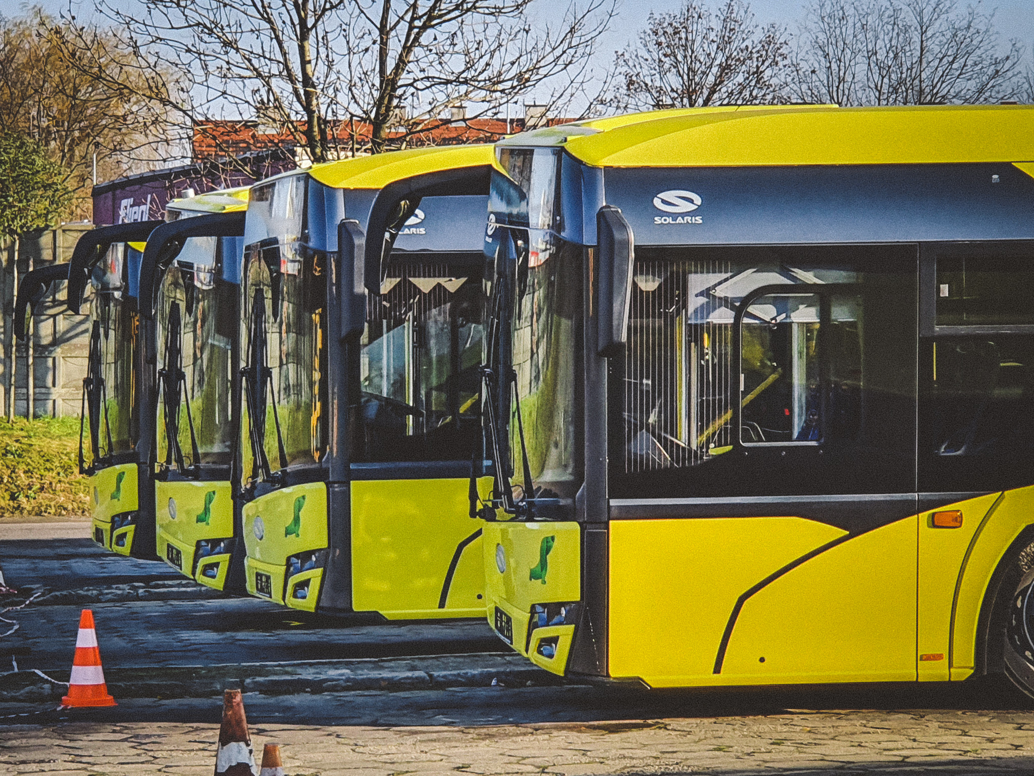 Więcej autobusów m.in. do Europy Centralnej i strefy przemysłowej przy Okrężnej