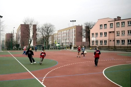 Otwarte boiska szkolne