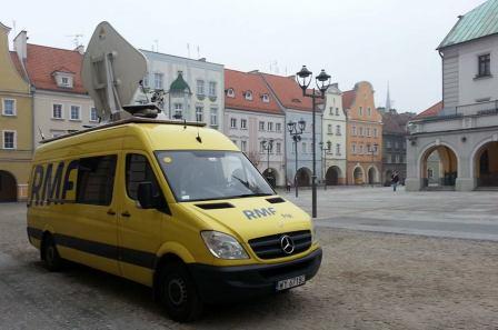 Wóz satelitarny RMF FM na Rynku - Fakty z Gliwic!