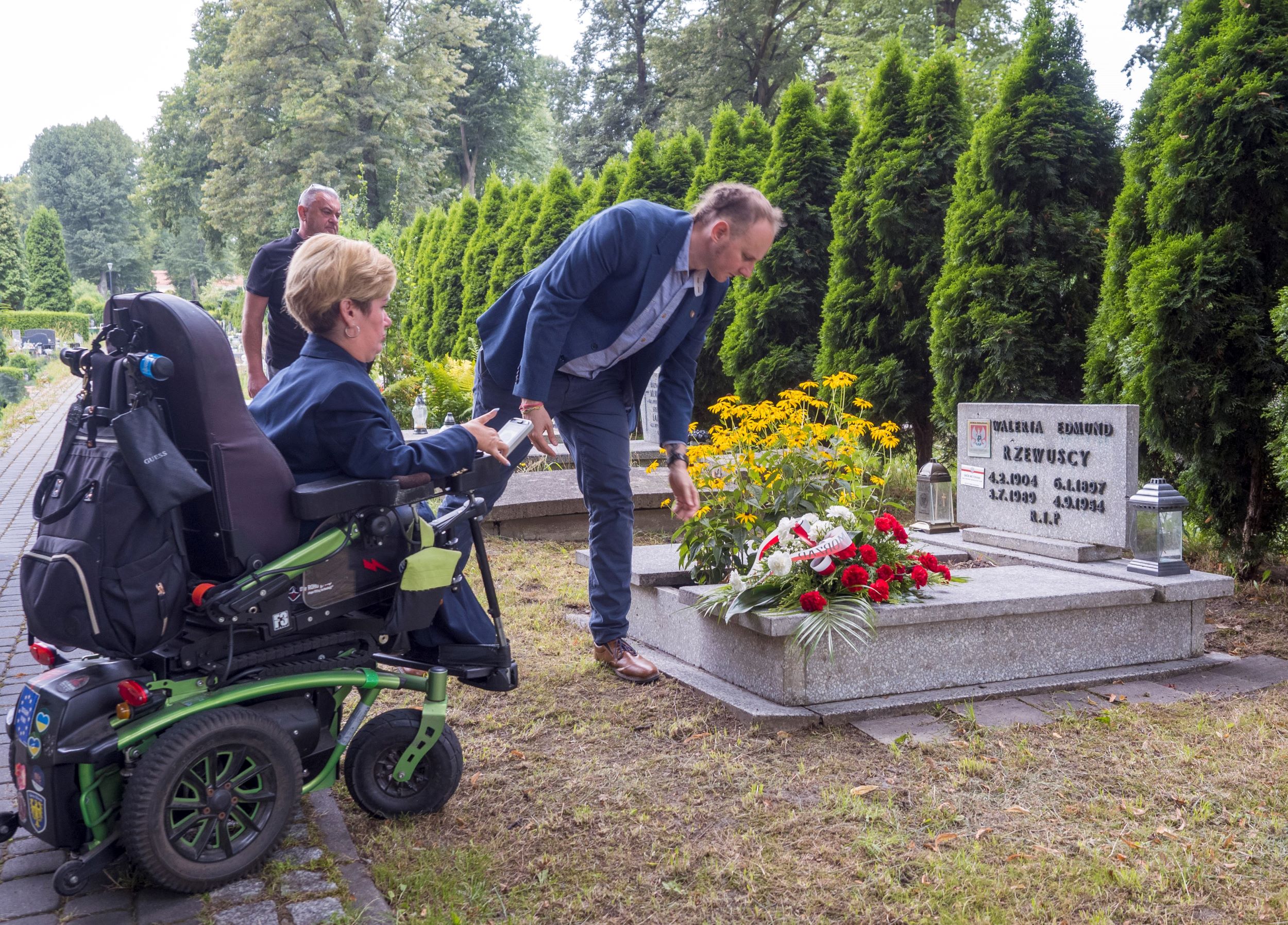 Oddajemy hołd walczącym za naszą wolność