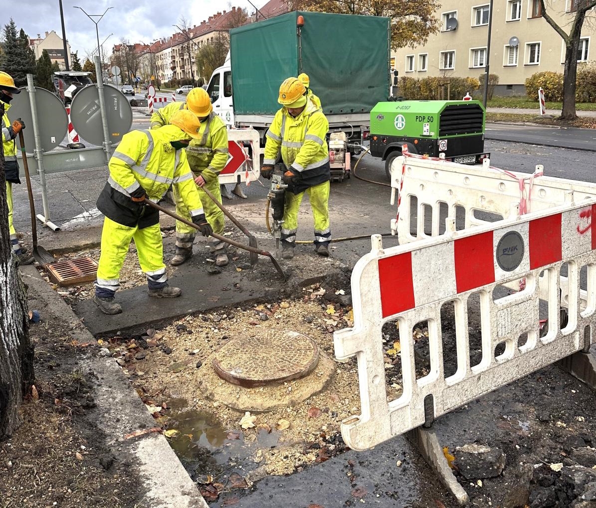 W miarę sprzyjających warunków tam znajdziecie dzisiaj drogowców