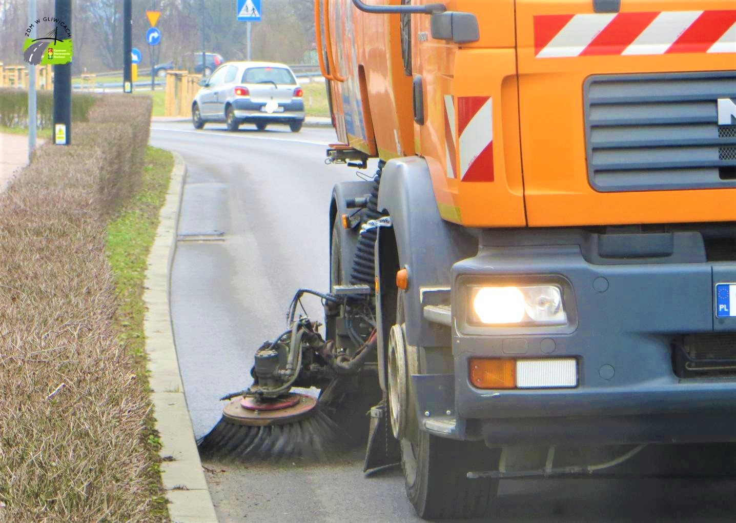 Na gliwickich drogach trwają wiosenne porządki